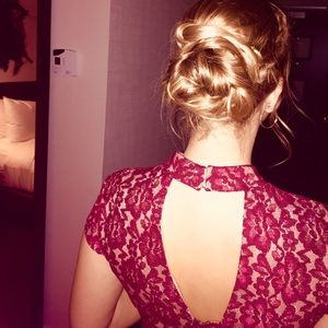 Cap sleeved dress low back